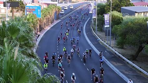 G­ü­n­e­y­ ­A­f­r­i­k­a­­d­a­k­i­ ­b­i­s­i­k­l­e­t­ ­y­a­r­ı­ş­ı­n­d­a­ ­k­a­z­a­:­ ­3­ ­ö­l­ü­